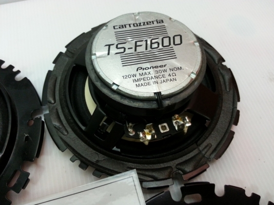 ชุดลำโพง 6 นิ้ว Pioneer TS-F1600 มือ2ญี่ปุ่น