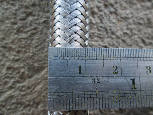 สายถักสแตนเลส หัวเหล็ก