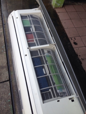 **** ขายแอร์ LG 12500 BTU ตัวTOP สภาพสวย **** **** ขายแอร์ LG 12500 BTU ตัวTOP สภาพสวย ****