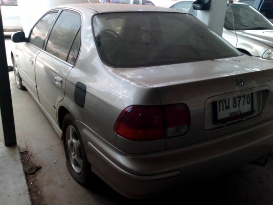 ขาน Honda Civic ตาโต ปี96  ขายคันละ 45000  เอา2 คัน 80000  พร้อมจบโทรมาเลยคับ ขายตัดๆไป