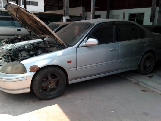 ขาน Honda Civic ตาโต ปี96  ขายคันละ 45000  เอา2 คัน 80000  พร้อมจบโทรมาเลยคับ ขายตัดๆไป