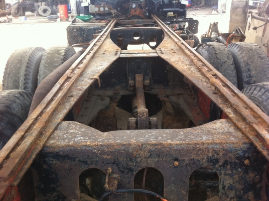 ISUZU ทะเบียน ม.79 ยางใหม่ 10 เส้น