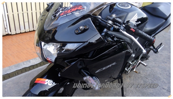 ขาย CBR 150i ท่อแต่งทรงอาคา ทะเบียนตอง 777