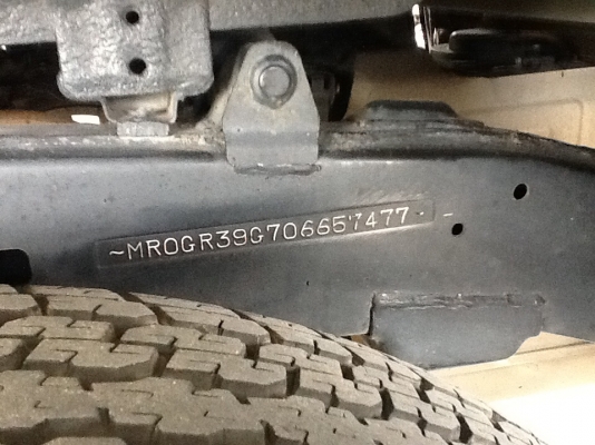 ขายครับวีโก้แชมป์ปี54วิ่งน้อยครับหน้าเดิมๆเครื่องสวยมากครับยางดี4เส้นราคาเบาๆ