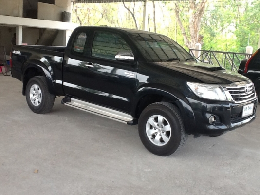 ขายครับวีโก้แชมป์ปี54วิ่งน้อยครับหน้าเดิมๆเครื่องสวยมากครับยางดี4เส้นราคาเบาๆ