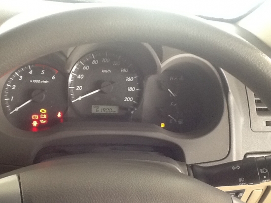 ขายครับวีโก้แชมป์ปี54วิ่งน้อยครับหน้าเดิมๆเครื่องสวยมากครับยางดี4เส้นราคาเบาๆ