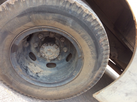 บัส เรือนจำ (NISSAN รถห้าง) เครื่อง 180แรง เครื่องดี ขับดีมาก ครัทซีเดิมๆสวยจัด เบรคจิฟฟี่ พวงมาลัยพาว์เวอร์ ยางดี 6เส้น (รถวิ่งแสนกว่าโล) ขาย 290,000 บาท ( บัส เรือนจำ (NISSAN รถห้าง) เครื่อง 180แรง เครื่องดี ขับดีมาก ครัทซีเดิมๆสวยจัด เบรคจิฟฟี่ พวงมาลัยพาว์เวอร์ ยางดี 6เส้น (รถวิ่งแสนกว่าโล) ขาย 290,000 บาท (