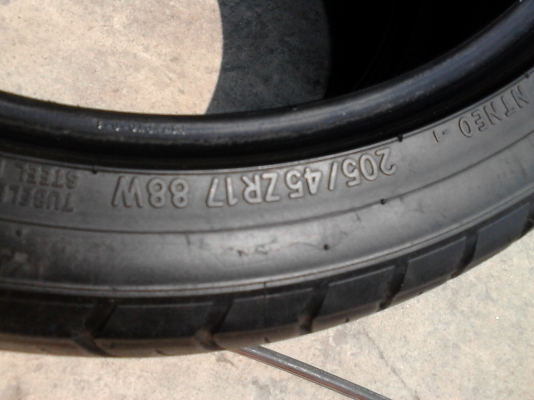 205/45R17 NITTO NEOGEN มี 2 เส้น TEL.081-427-3941