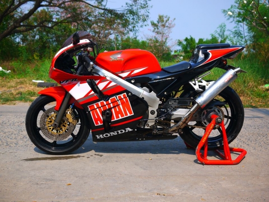 ขาย Nc30 พร้อมทะเบียนแท้ เครื่องฟิตๆ เปลี่ยนเครื่องใหม่แล้วแจ้งลงเล่มเรียบร้อย ใครหาอยู่ไม่ผิดหวัง