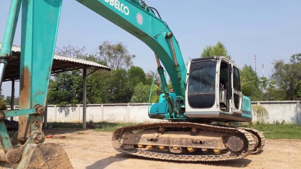 ขายแบคโฮ