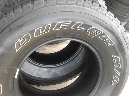 255/70R15  ( ขอบ 15 ) BRIDGE STONE DUELER H/L  ปี 2013  มี 2 เส้น   TEL.081-427-3941