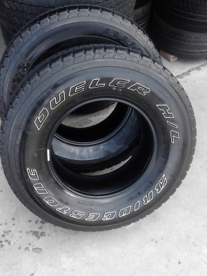 255/70R15  ( ขอบ 15 ) BRIDGE STONE DUELER H/L  ปี 2013  มี 2 เส้น   TEL.081-427-3941