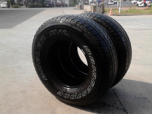 255/70R15  ( ขอบ 15 ) BRIDGE STONE DUELER H/L  ปี 2013  มี 2 เส้น   TEL.081-427-3941