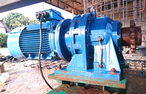 ขายมอเตอร์เกียร์ FORCE ขนาด 25 HP. 380 V.