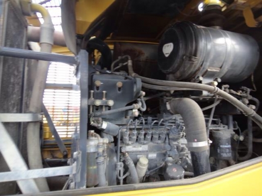 ขายคันที่ 2. รถตัก KOMATSU WA320-5 นำเข้าจากญี่ปุ่น 090-986-2521 อ๊อบ