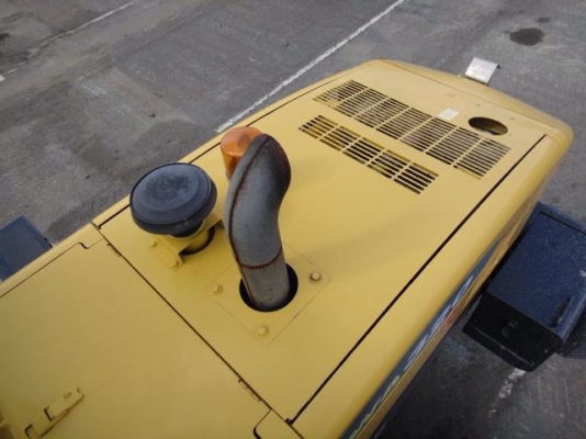 ขายคันที่ 2. รถตัก KOMATSU WA320-5 นำเข้าจากญี่ปุ่น 090-986-2521 อ๊อบ