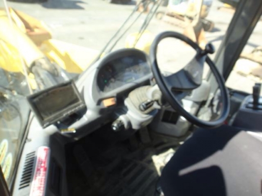 ขายคันที่ 3. รถตัก KOMATSU WA320-5 นำเข้าจากญี่ปุ่น 090-986-2521 อ๊อบ