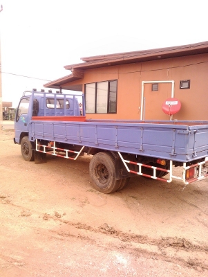 ขาย ISUZU NPR 120HP ฝาขาว ยาว5ม. ยางเรเดียล825 กะบะคาโก้