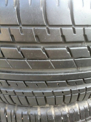 ขายยาง Brigdestone ER370 185-55-16 ปี 12 ดอกแน่น สภาพสวย ไม่บวม ราคาชุดละ 3,400 บาท