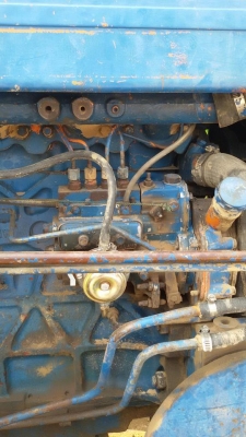 ขายรถไถฟอร์ด  เจ้าของขอยเอง  ราคาตอรองด้าย