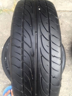 ขายยาง Dunlop LM703 175-65-15 ปี12 ดอกสวย ไม่บวม ไม่กินข้าง ราคาคู่ละ 1,600 บาท