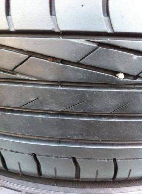 ขายยาง GOODYEAR 185-55-16 ปี12 สภาพสวย ดอกเต็มๆ ไม่กินข้าง ไม่บวม ราคาชุดละ 2,900 บาท