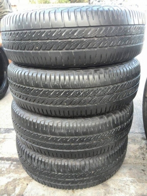 ขายยาง Goodyear 175-65-15 ปี 12 ดอกแน่น สภาพสวย ไม่บวม ราคาชุดละ 2,900 บาท