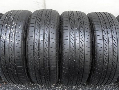 ขายยาง MICHELIN PRIMACY LC ปี13(1ชุด) 215-60-16 ราคา 3,500 ขายยาง MICHELIN PRIMACY LC ปี13(1ชุด) 215-60-16 ราคา 3,500