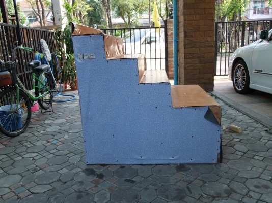 ชั้นวางขายของตลาดนัด