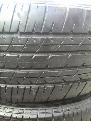 ขายยาง Brigdestone 205-60-16 ปี 12 พร้อมใช้งาน สภาพสวย ไม่บวม ราคาชุดละ 3,400 บาท