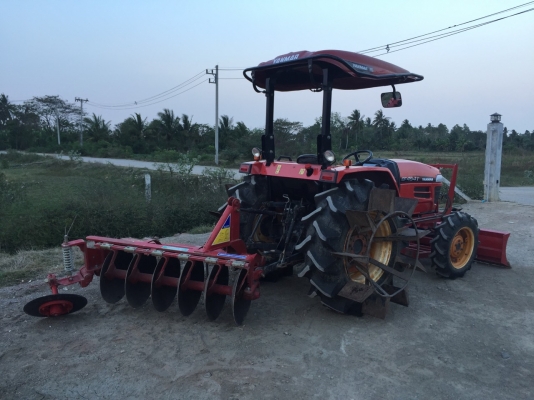 ขายรถไถยันมาร์ 49 แรง สภาพใหม่ ใช้น้อยมาก