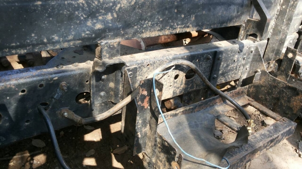 ขายรถบรรทุก 6 ล้อดัมพ์ NISSAN 88 แรงม้า ราคา 160000