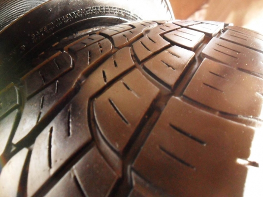 ยางกระบะขอบ16 บริดสโตน215-70-R16ลงพื้นปี12(4เส้น2,400บ) ยางกระบะขอบ16 บริดสโตน215-70-R16ลงพื้นปี12(4เส้น2,400บ)