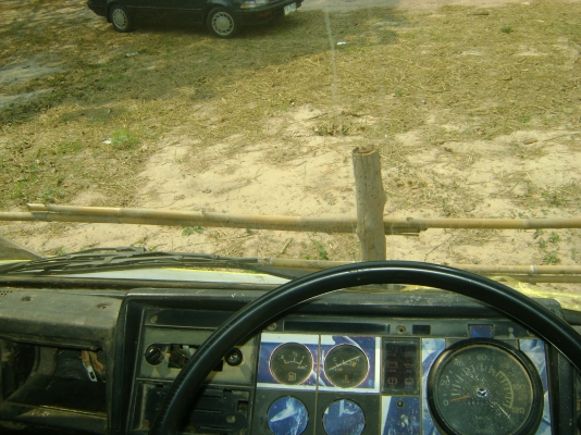 FD 17  เครื่อง EH700 168 แรง    ราคา 525,000 บาท