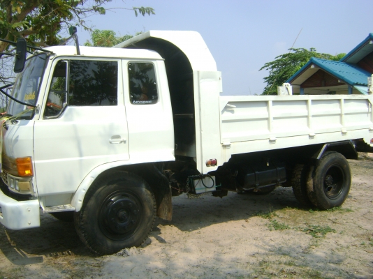 FD 17  เครื่อง EH700 168 แรง    ราคา 525,000 บาท