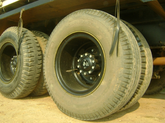 HINO   MAEGA  260 แรง   ราคา 1,850,000  บาท