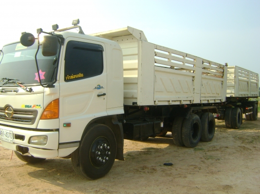 HINO   MAEGA  260 แรง   ราคา 1,850,000  บาท