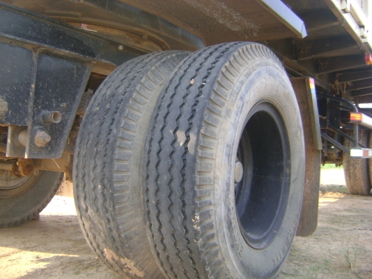 HINO   MAEGA  260 แรง   ราคา 1,850,000  บาท