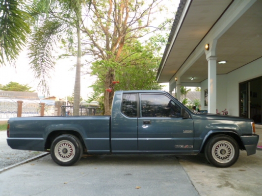 มิตซูบิชิ แอร์โร่บอดี้