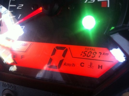 ขาย cbr150iสีแดง ปี2011 ราคา 47,000 บาท ราคานี้ต่อรองได้