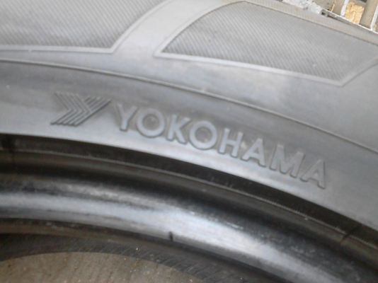 265/50R20 YOKOHAMA  PARADA SPEC-X  มี 1 เส้น  TEL.081-427-3941