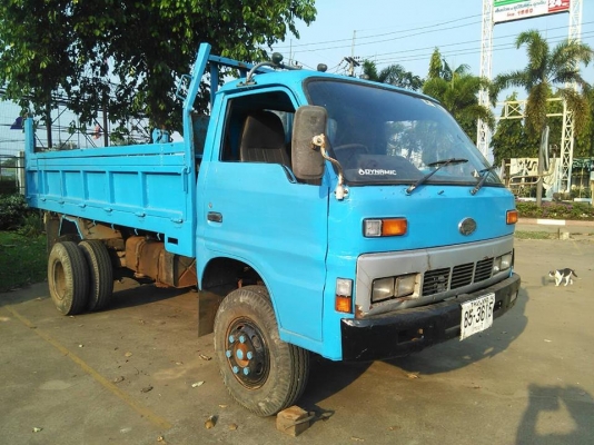 **275,000 บ.ต่อรอง///6ล้อดั้มเกษตร ISUZU-100** ขาย ISUZU TL-100 6ล้อดั้มเกษตร ISUZU TL 4BC2-100แรง เกียร์สั้น แล้ว วางหัวCHEETAH (ลงเล่ม) เครื่อง100แรง ฝาดำ เครื่องดี แรงดี แน่น เกียร์สั้นเข้าง่าย ไม่หลุดครับ ช่วงล่างใหญ่ 6น็อต หน้า-หลัง HINO FC สโลวกลางค