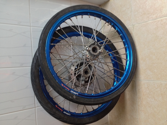 ขายล้อ 17*1.4  YOKO KSR