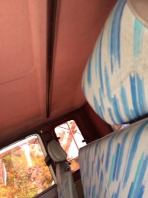 รถอีซูซุ 10  ล้อ ตู้เย็น FVM 175 แรงม้า.   สนใจติดต่อ  081 - 6079515