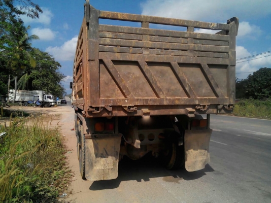 รถมิตซู 10 ล้อดั้ม FN527 - TD  191 แรงม้า.   สนใจติดต่อ  081 - 6079515