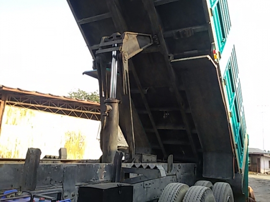 ขาย 10 ล้อ ISUZU ดั้ม 2เพลา ร๊อคใหญ่