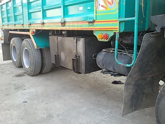 ขาย 10 ล้อ ISUZU ดั้ม 2เพลา ร๊อคใหญ่