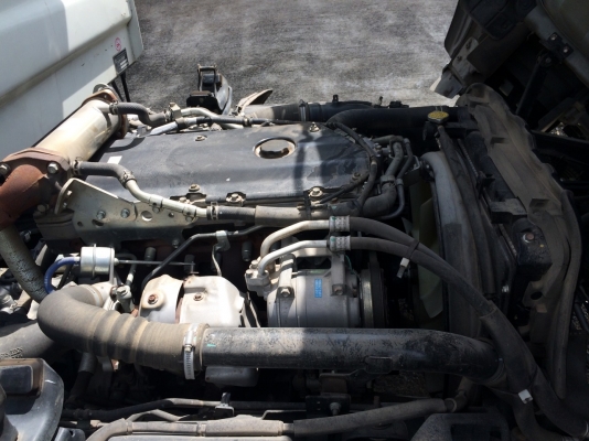 รถอีซูซุ 6 ล้อดั้ม NPR 150 แรงม้า. ปี 52  ( รถวิ่ง 5x,xxx กม. )  สนใจติดต่อ 081 - 6079515