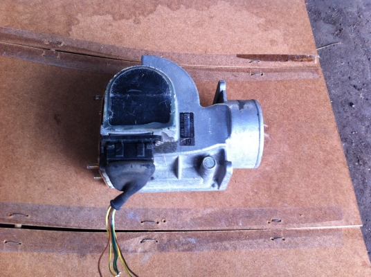 ขาย แอร์โฟร์ toyota 4a-20v ใช้งานได้ปกติ 900