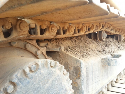 ขายรถแบคโฮ KOMATSU PC-200-8 ปี.2008  อิมวอย 13000 กว่า ช.ม ราคา.1700000 ต่อรองคับ สนใจโทรจองเลย